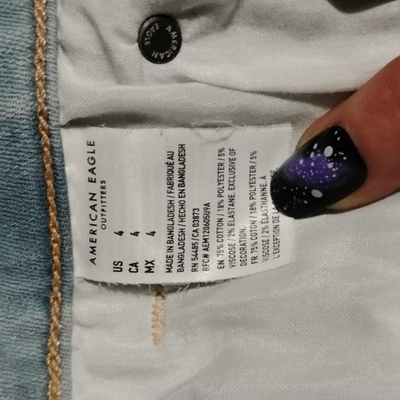 Pair Of American Eagle Ladies Shorts - Picture 4 of 4